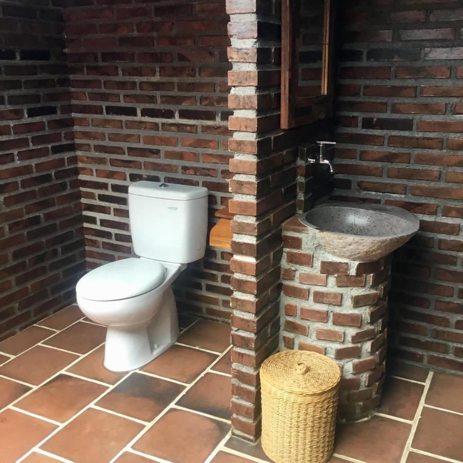 Alas Arum Ecolodge Selemadeg エクステリア 写真